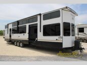 New 2025 Forest River Wildwood