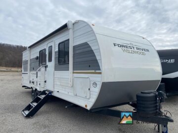 New 2025 Forest River Wildwood