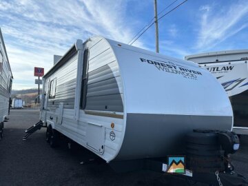 New 2025 Forest River Wildwood