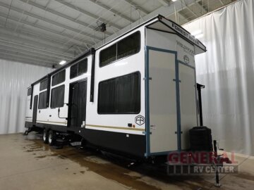 New 2025 Forest River Wildwood