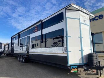 New 2025 Forest River Wildwood