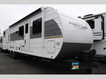 New 2025 Forest River Wildwood