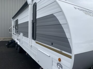 New 2025 Forest River Wildwood
