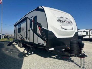 New 2025 Forest River Work and Play