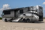 Thumbnail Photo 2 for New 2025 Foretravel Realm