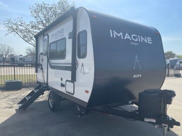 New 2025 Grand Design Imagine