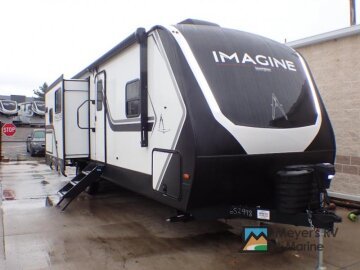 New 2025 Grand Design Imagine 2670MK