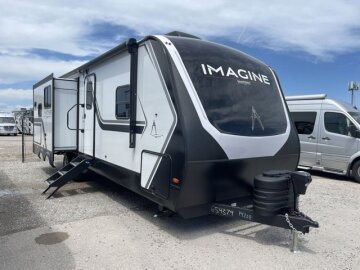 New 2025 Grand Design Imagine 2670MK