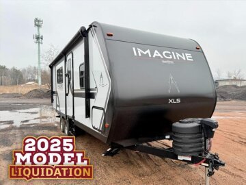 New 2025 Grand Design Imagine