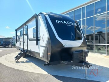 New 2025 Grand Design Imagine 2670MK
