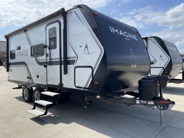New 2025 Grand Design Imagine 17MKE