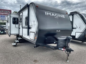 New 2025 Grand Design Imagine