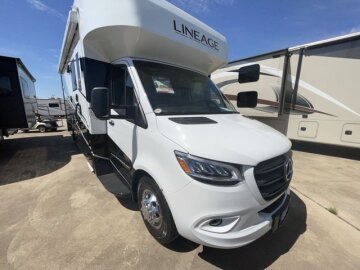 New 2025 Grand Design Lineage
