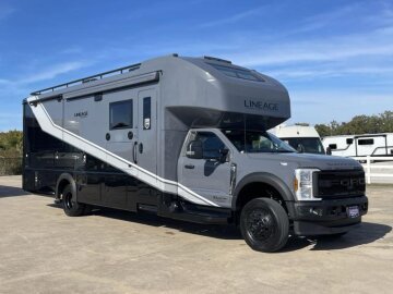 New 2025 Grand Design Lineage