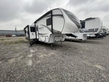 New 2025 Grand Design Reflection 303RLS