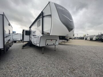 New 2025 Grand Design Reflection 337RLS