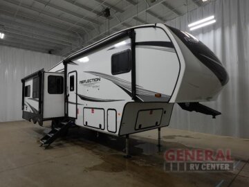 New 2025 Grand Design Reflection 303RLS
