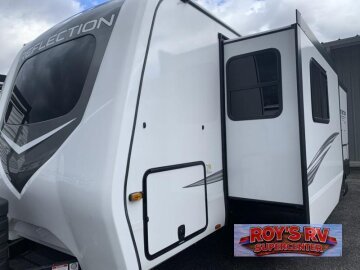 New 2025 Grand Design Reflection