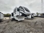 New 2025 Grand Design Solitude 380FL