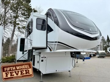 New 2025 Grand Design Solitude 380FL