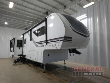 Photo 1 for New 2025 Grand Design Solitude