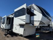 New 2025 Grand Design Solitude 380FL