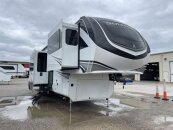 New 2025 Grand Design Solitude 380FL