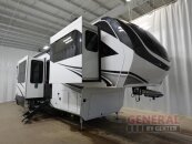 New 2025 Grand Design Solitude 380FL
