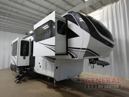 Photo 1 for New 2025 Grand Design Solitude 380FL