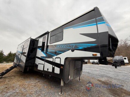 Photo 1 for New 2025 Heartland Cyclone 4006