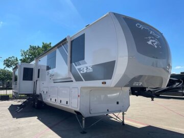 New 2025 Highland Ridge Open Range