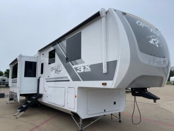 New 2025 Highland Ridge Open Range