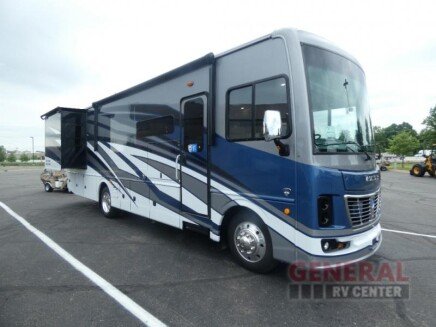 Photo 1 for New 2025 Holiday Rambler Vacationer 33C