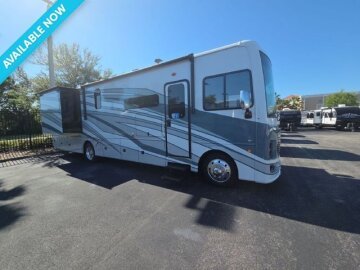 New 2025 Holiday Rambler Vacationer 35K