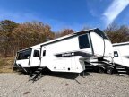 Thumbnail Photo 2 for New 2025 JAYCO Eagle