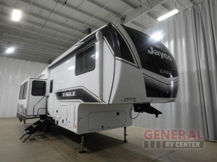 Photo 1 for New 2025 JAYCO Eagle