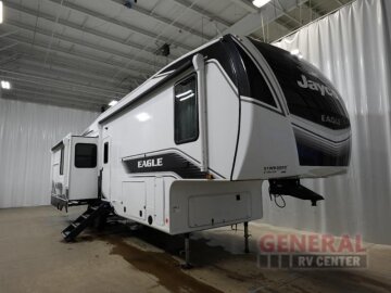 New 2025 JAYCO Eagle