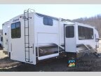 Thumbnail Photo 5 for New 2025 JAYCO Eagle 312BHOK