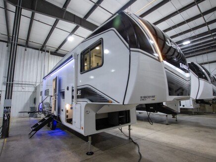 Photo 1 for 2025 JAYCO Eagle