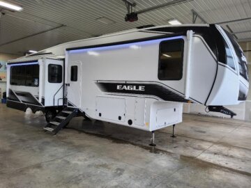 New 2025 JAYCO Eagle
