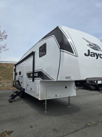 New 2025 JAYCO Eagle