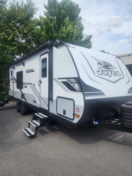 Photo 1 for New 2025 JAYCO Jay Feather