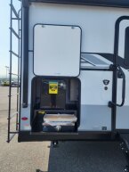 Thumbnail Photo 3 for New 2025 JAYCO Jay Feather