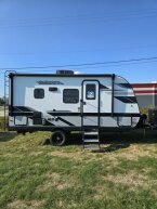 Thumbnail Photo 2 for New 2025 JAYCO Jay Feather