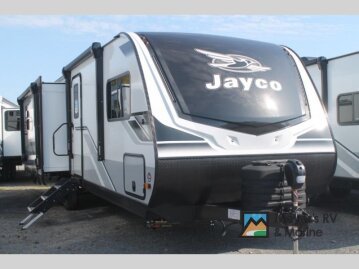 New 2025 JAYCO Jay Feather