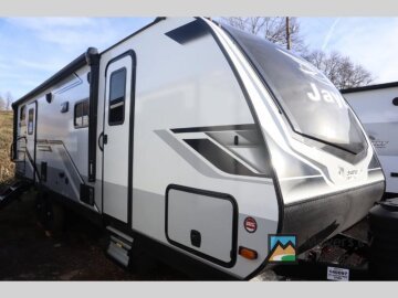 New 2025 JAYCO Jay Feather