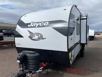 New 2025 JAYCO Jay Feather