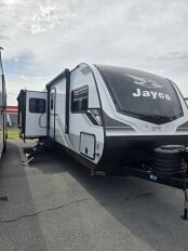 New 2025 JAYCO Jay Feather