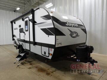 New 2025 JAYCO Jay Feather