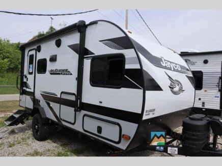 Photo 1 for New 2025 JAYCO Jay Feather 166FBS